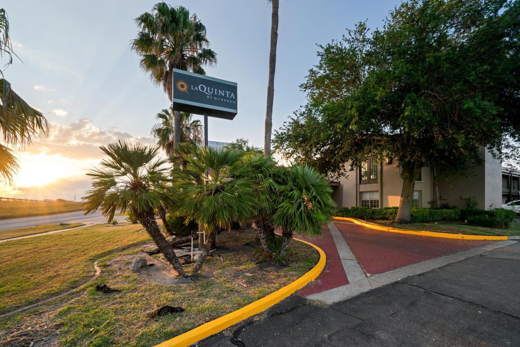 La Quinta Inn By Wyndham Corpus Christi North Ngoại thất bức ảnh