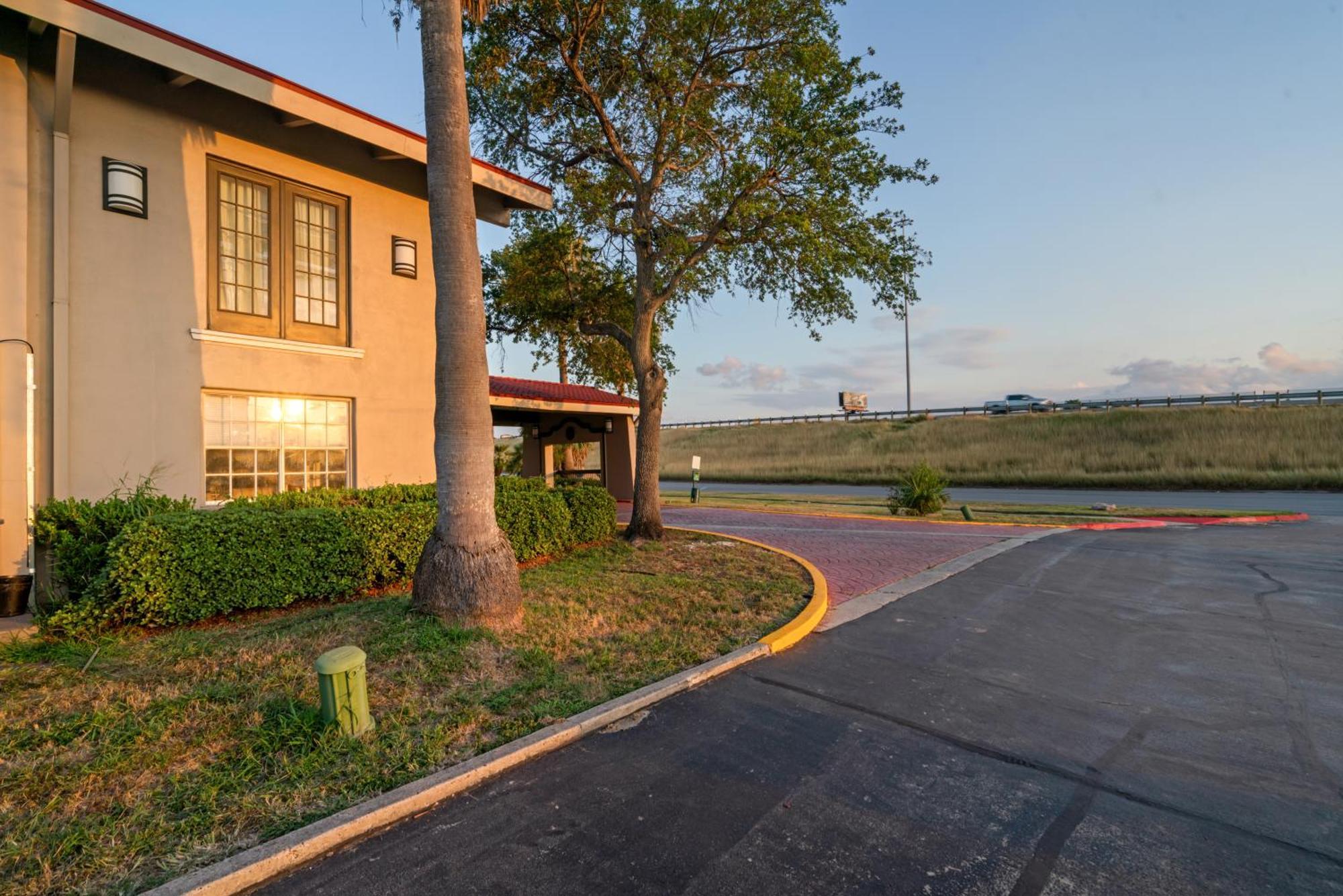 La Quinta Inn By Wyndham Corpus Christi North Ngoại thất bức ảnh