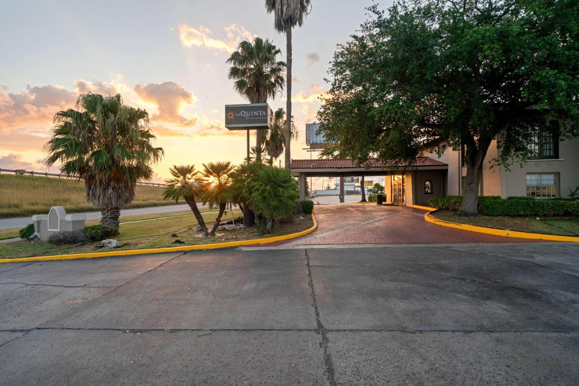 La Quinta Inn By Wyndham Corpus Christi North Ngoại thất bức ảnh